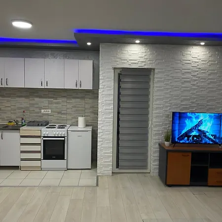Infinity Obrenovac, Sa Parkingom Privatnim 公寓 Obrenovac (Belgrade)